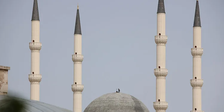 Kubbede çalışan işçiler, yürekleri ağızlara getirdi