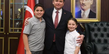 Çocuk başkanlardan takdir toplayan talimatlar