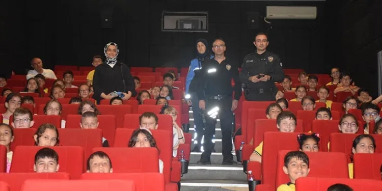 Çocuklara siber temalı animasyon gösterisi