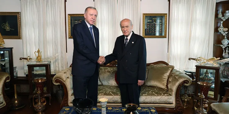 Erdoğan, Bahçeli’yi ziyaret etti