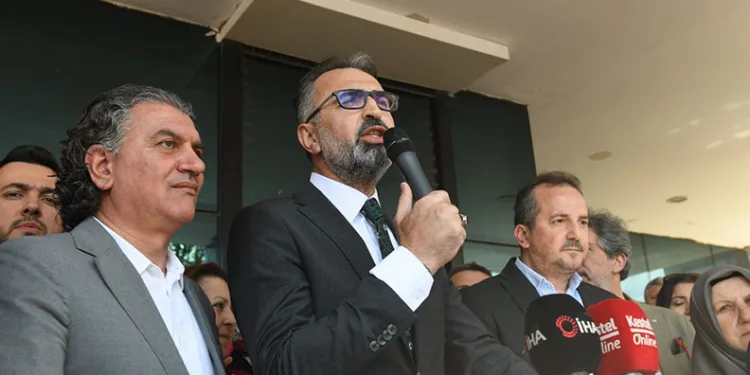 Ferhat Erol göreve başladı