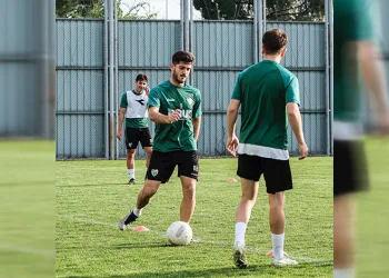 Bursaspor, pas ve sonuçlandırma çalışması yaptı