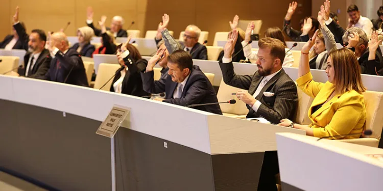 Nilüfer Belediye Meclisi, ilk toplantısını yaptı