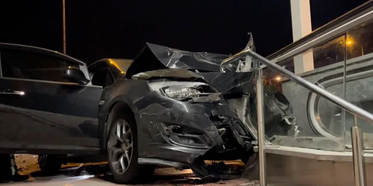 Bursa’da makas atan otomobil kazaya neden oldu: 4 yaralı