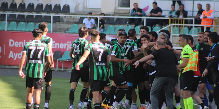 Denizlispor: 2 – 68 Aksaray Belediyespor: 2