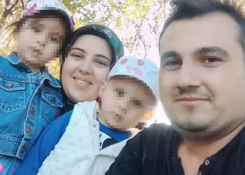 Feci kaza 3 çocuğu anne babasız bıraktı