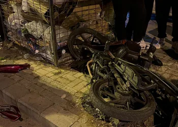 Bursa’da otomobil ile motosiklet çarpıştı: 2 yaralı