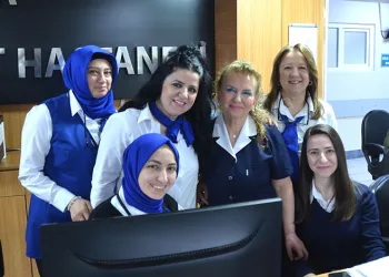 Bursa’da 45 yıllık hemşireye veda