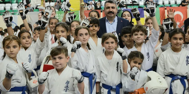 Yıldırım’da çocuk olmak