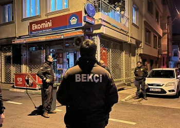 Bursa’da husumetlilerin kavgasında kan aktı