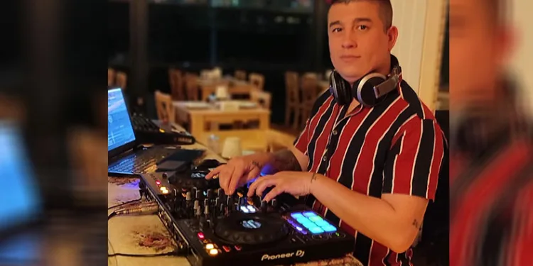 İşi bırakan DJ’ye silahlı saldırı kamerada