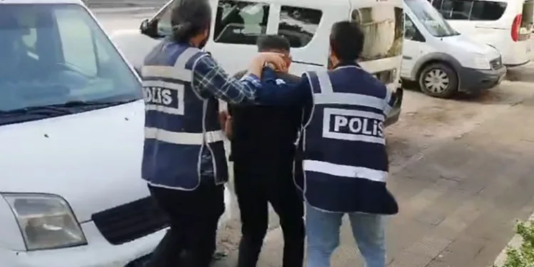 Bursa’da kadınların korkulu rüyasıydı, yakalandı