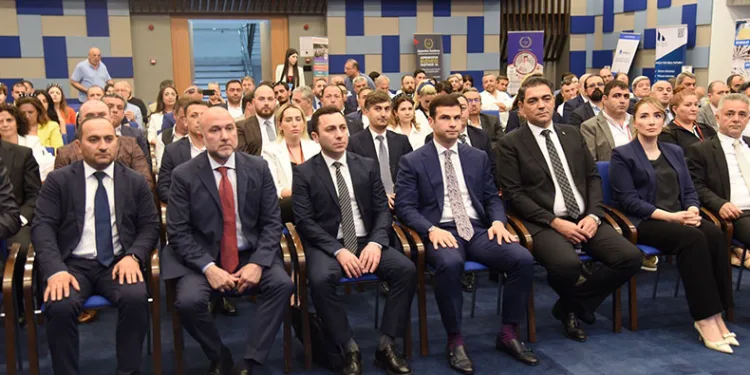 Kardeş ülke Azerbaycan’dan İzmir zirvesi