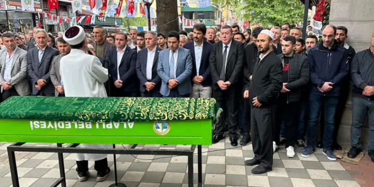 Serhat Sözer doğum gününde toprağa verildi