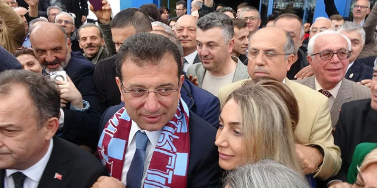 Ekrem İmamoğlu memleketi Trabzon’da