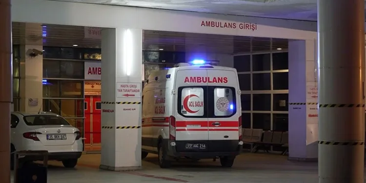 Eski karısını silahla vuran şahıs intihar etti