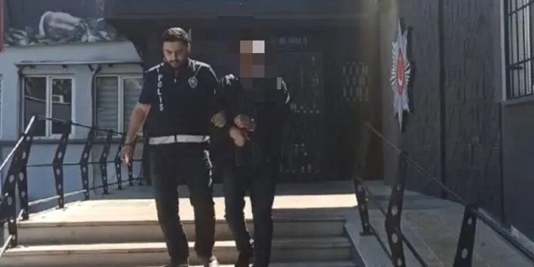 Polis oto hırsızını gökte ararken cezaevinde buldu
