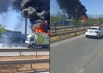 Hareket halindeki kamyonetin kasası yandı