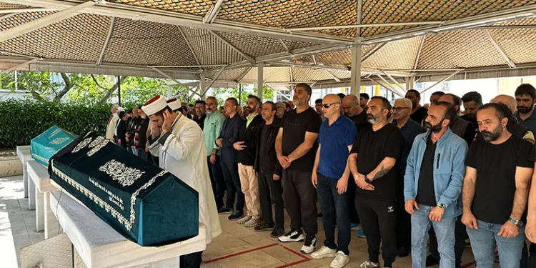 Öldürülen kadın, şarkıcı Yalın’ın kuzeni çıktı
