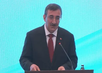 “Türk-Kazak iş dünyasını tebrik ediyorum”