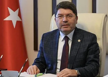 “İdeolojik çalışmaların içerisinde bulundular”