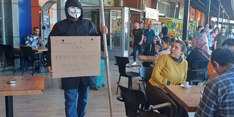 “Yavaş git, bana iş çıkarma”