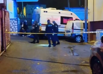 Husumetli olduğu arkadaşlarına pusu kurdu
