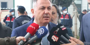 İzmir’deki depreme ilişkin Vali Elban’dan açıklama