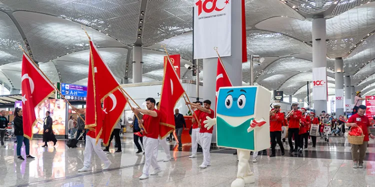 İstanbul Havalimanı’nda 23 Nisan coşkusu