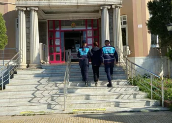 Üzerinde uyuşturucu ile yakalandılar