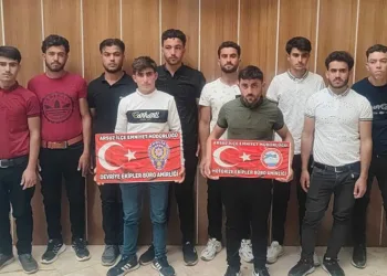 Hatay’da göçmen kaçakcılığı operasyonu 10 kişi yakalandı