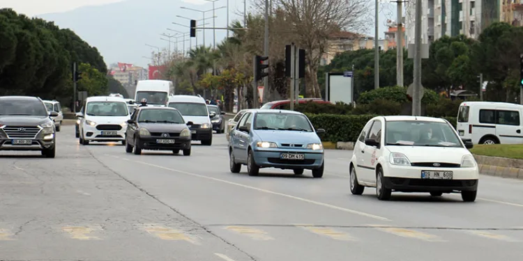 Aydın’da araç sayısı 584 bin oldu