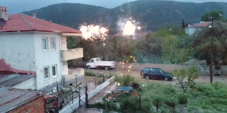 Elektrik tellerinin teması sonrası patlama yaşandı