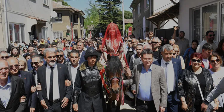 Bin yıllık gelenek Osmangazi’de hayat buldu