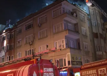Fatih’te korkutan yangın