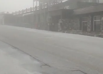 Uludağ’da Nisan ayında kar sürprizi