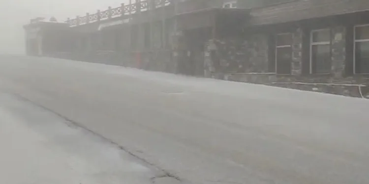 Uludağ’da Nisan ayında kar sürprizi