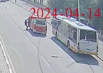 Kaza yapmaktan son anda kurtuldu
