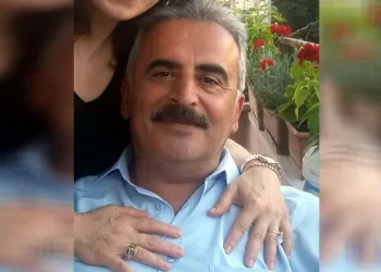 Evinde ölü bulundu