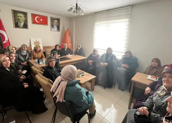 AK Parti Elbistan Kadın Kolları’nda toplu istifa