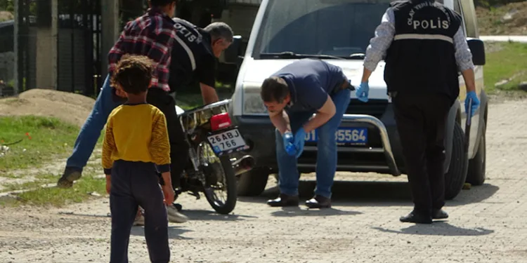 15 yıllık husumette silahlar konuştu