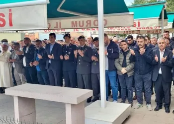 Kıbrıs gazisi son yolculuğuna uğurlandı
