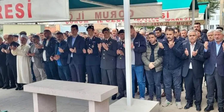 Kıbrıs gazisi son yolculuğuna uğurlandı