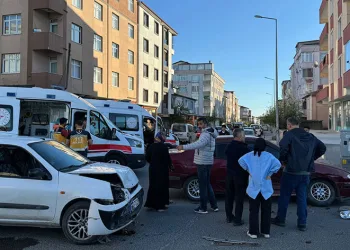 Kapaklı’da bayram günü kaza: 13 yaralı