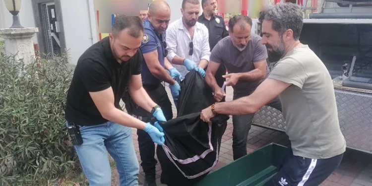 34 yıllık hayat arkadaşını bıçaklayarak öldürdü