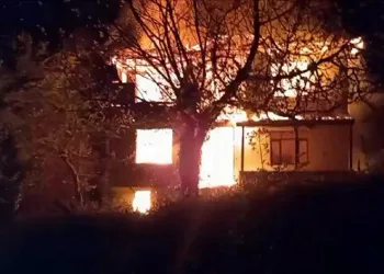 Bayram günü ısınmak isterken evinden oldu