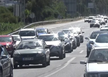Tatilciler geri dönüşe başladı