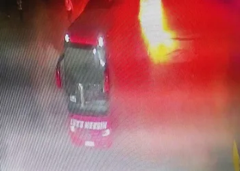 Ümraniye’de yolcu otobüsü alev topuna döndü