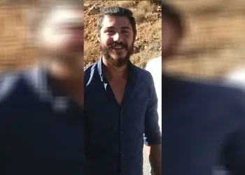 Balkonda tartışan çiftler kendilerini boşluğa bıraktı