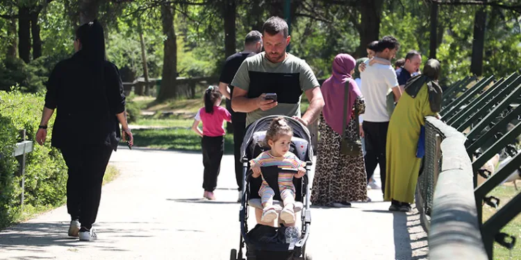Bursa Hayvanat Bahçesi 61 bin 800 ziyaretçi ağırladı